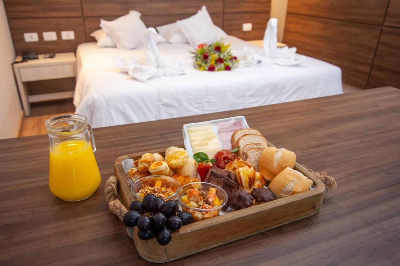 London Hotel Лондрина Экстерьер фото