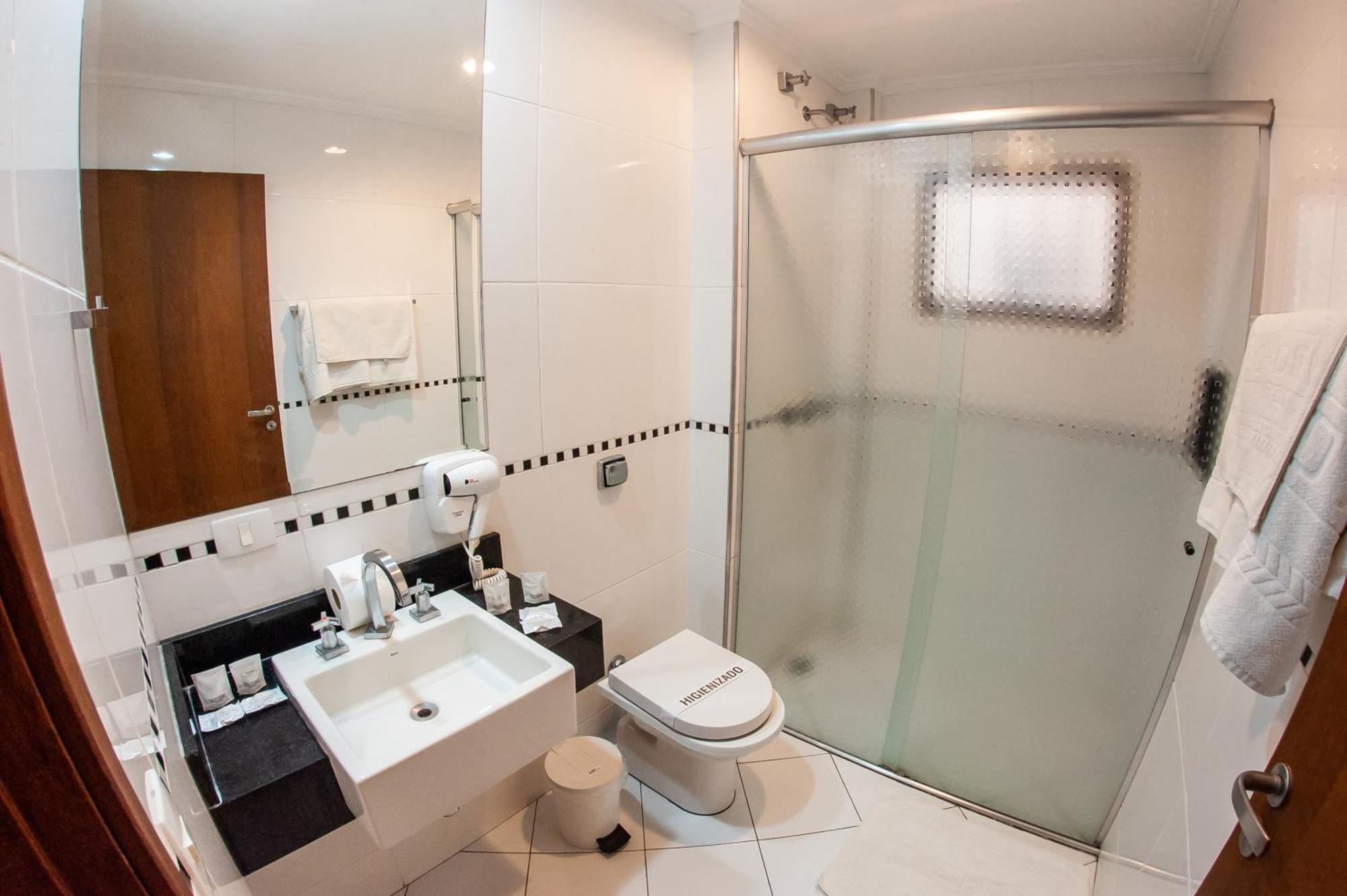 London Hotel Лондрина Номер фото