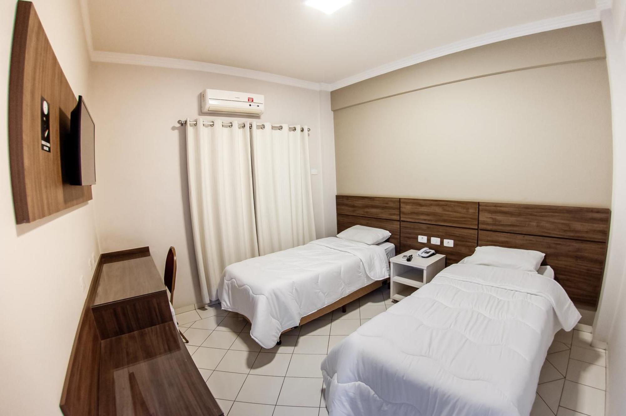 London Hotel Лондрина Номер фото
