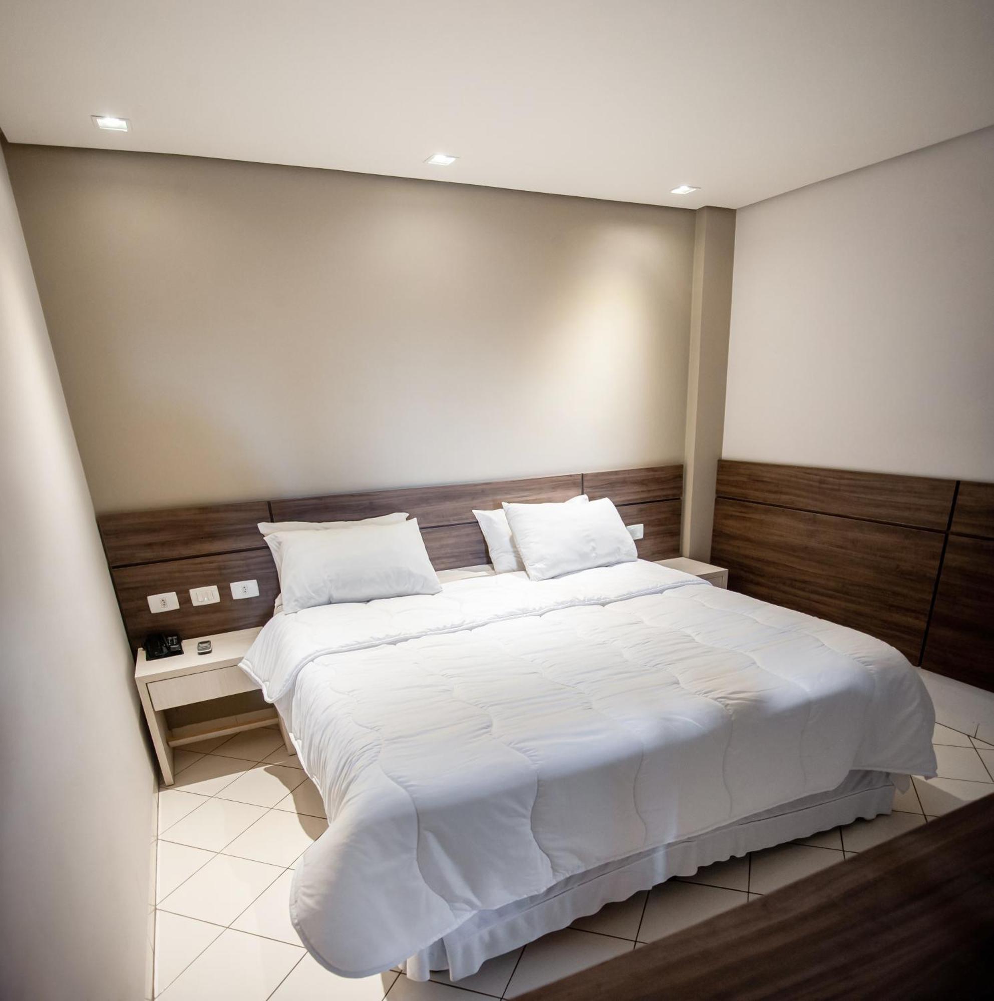 London Hotel Лондрина Номер фото