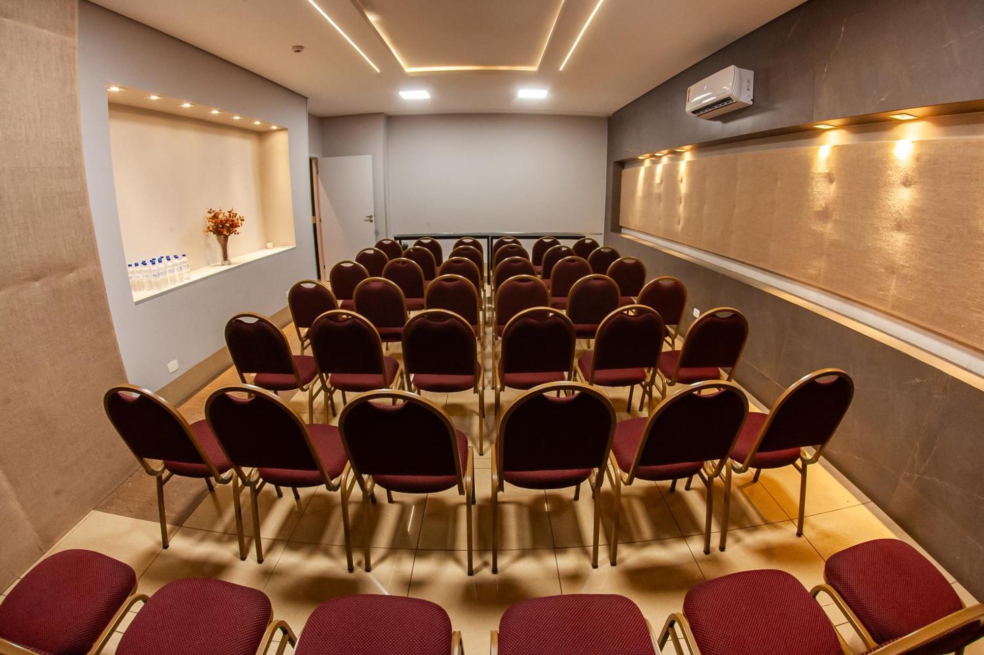 London Hotel Лондрина Экстерьер фото